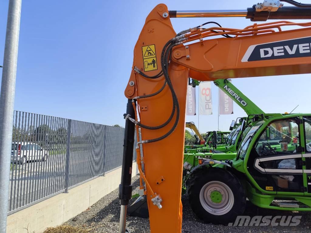 Develon DX 140 LCR-7 Escavadeiras de esteiras