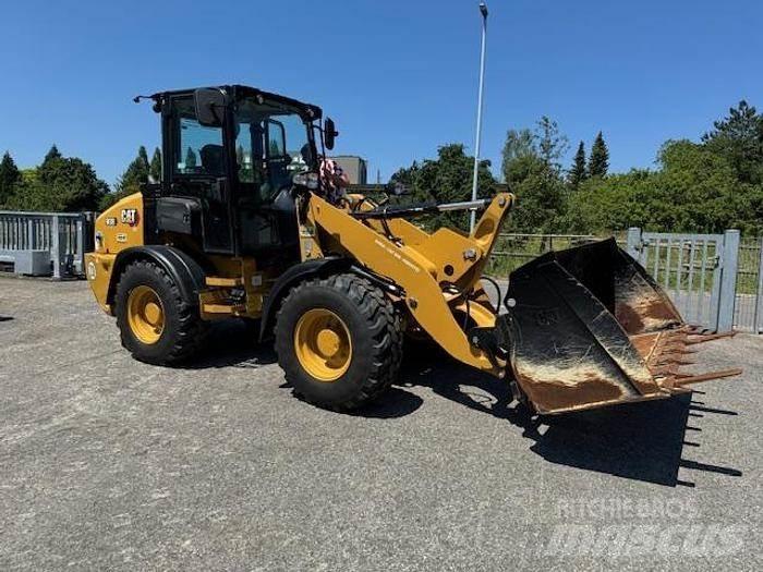 CAT 908 Carregadeiras de rodas