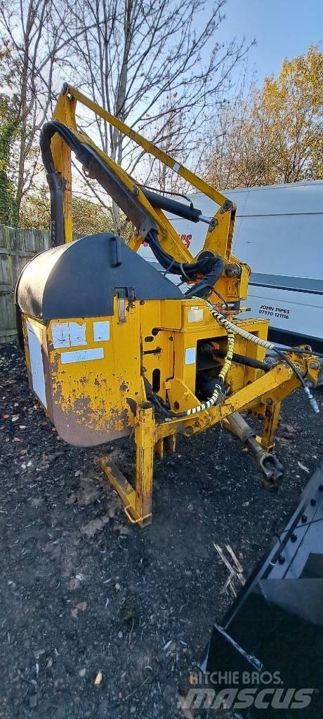 McConnel PA55 Corta-Sebes