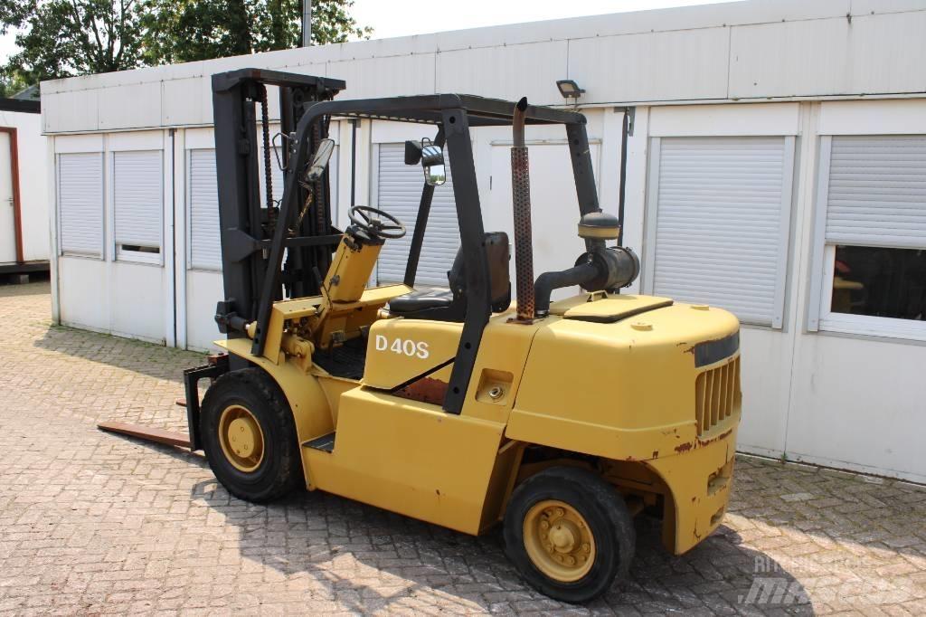 Daewoo D 40 S Empilhadores Diesel