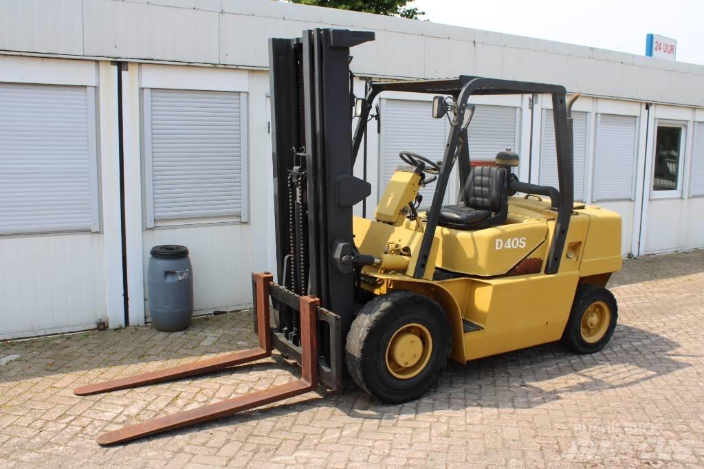 Daewoo D 40 S Empilhadores Diesel