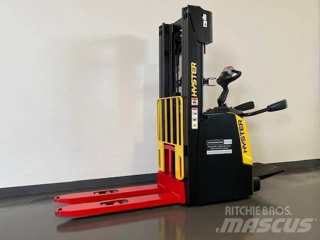Hyster S1.6S Empilhador para operador externo