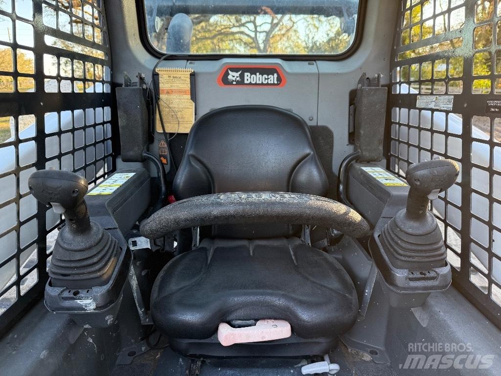 Bobcat T 64 Minicarregadeiras
