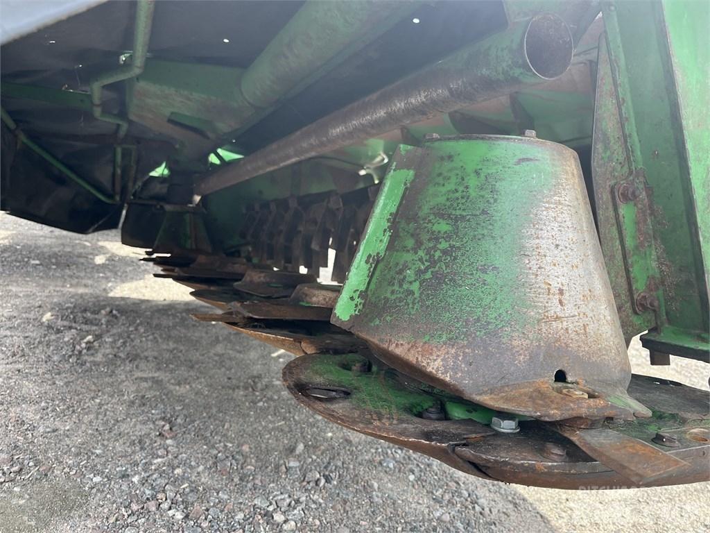 John Deere CC388, Gadanheiras-Condicionadoras