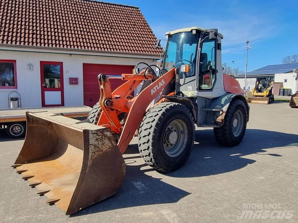 Atlas AR 95 Carregadeiras de rodas