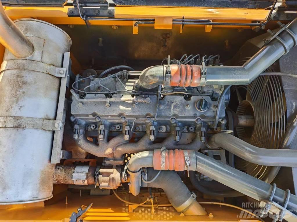 Hyundai 330LC-9S Escavadeiras de esteiras