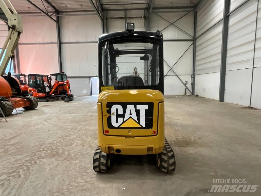 CAT 301.7 D Miniescavadeiras