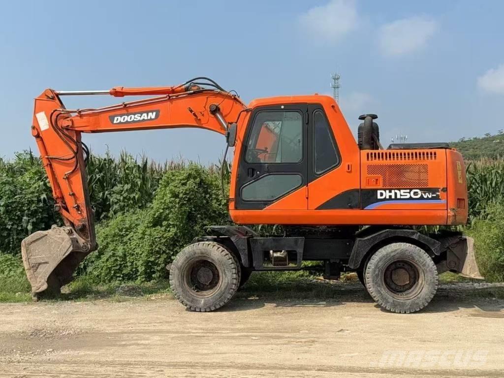 Doosan DH 150 W-7 Escavadeiras de esteiras