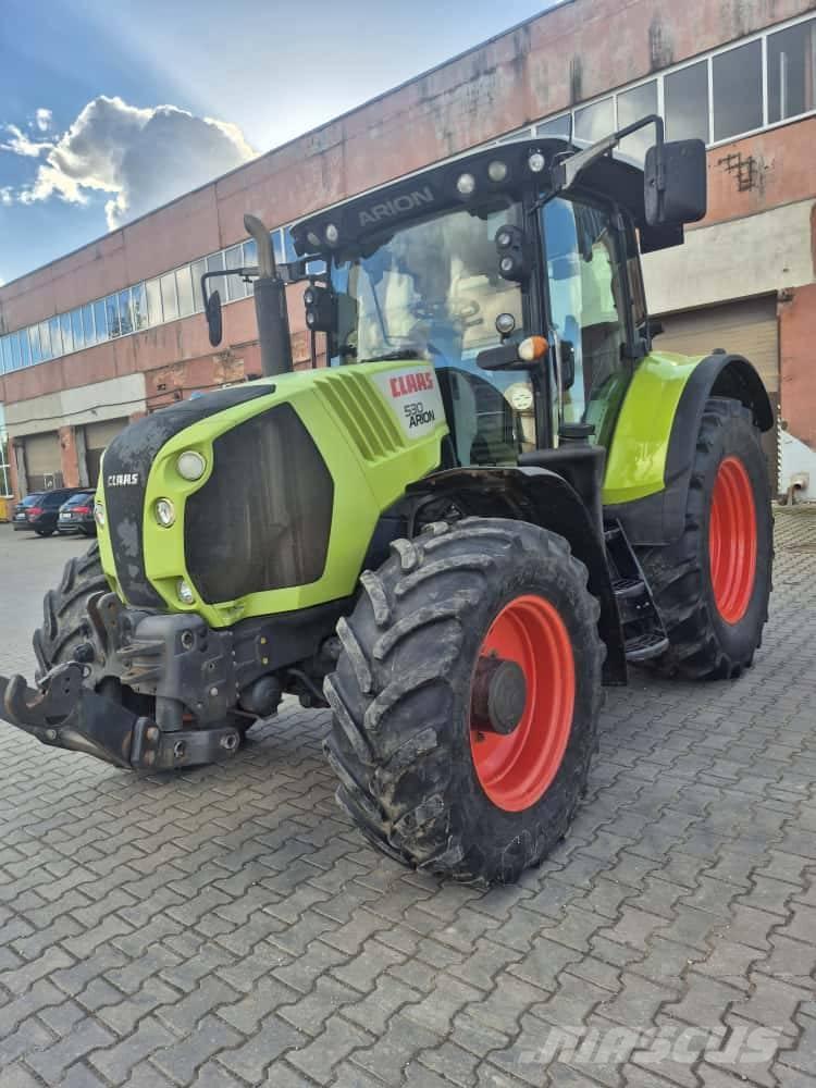 CLAAS Arion 530 Tratores Agrícolas usados