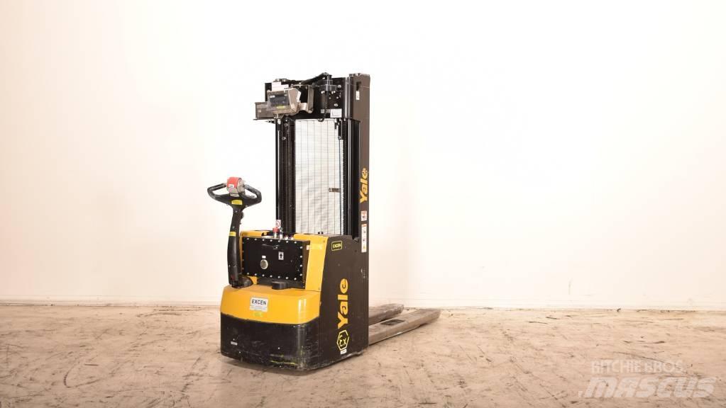Yale MS20 Empilhador para operador externo