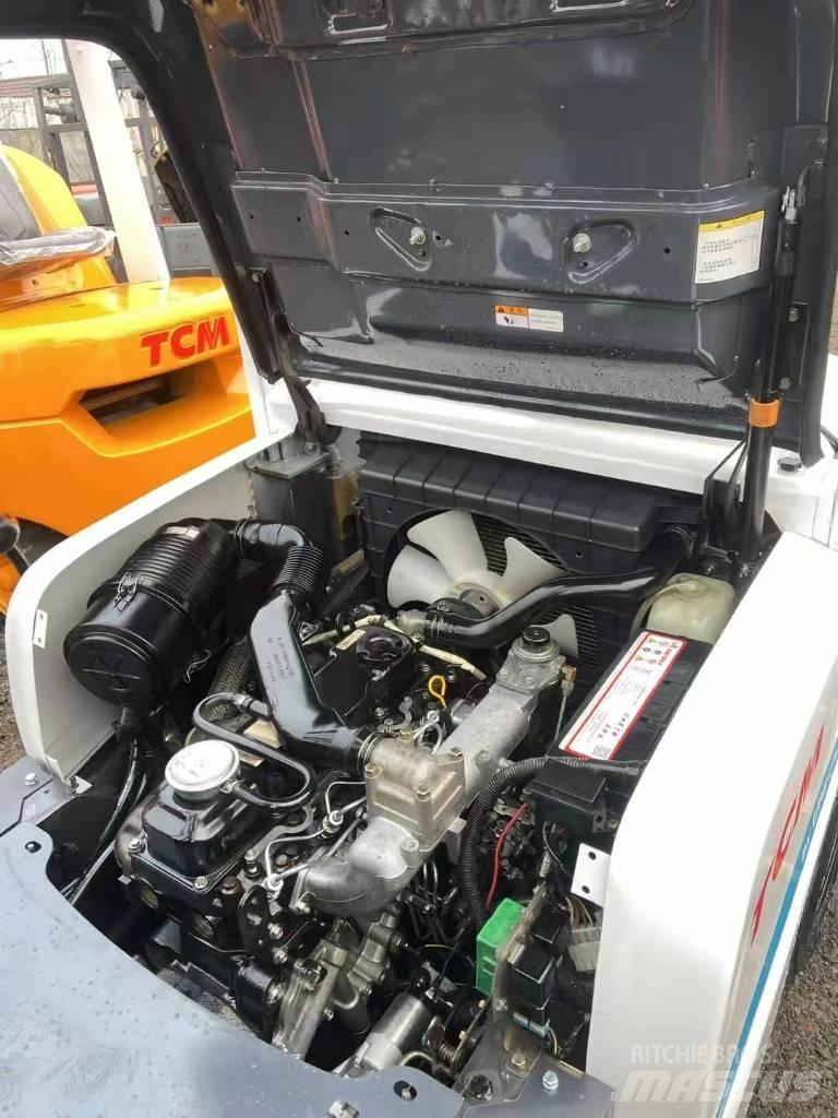 TCM FD 30 Empilhadores Diesel