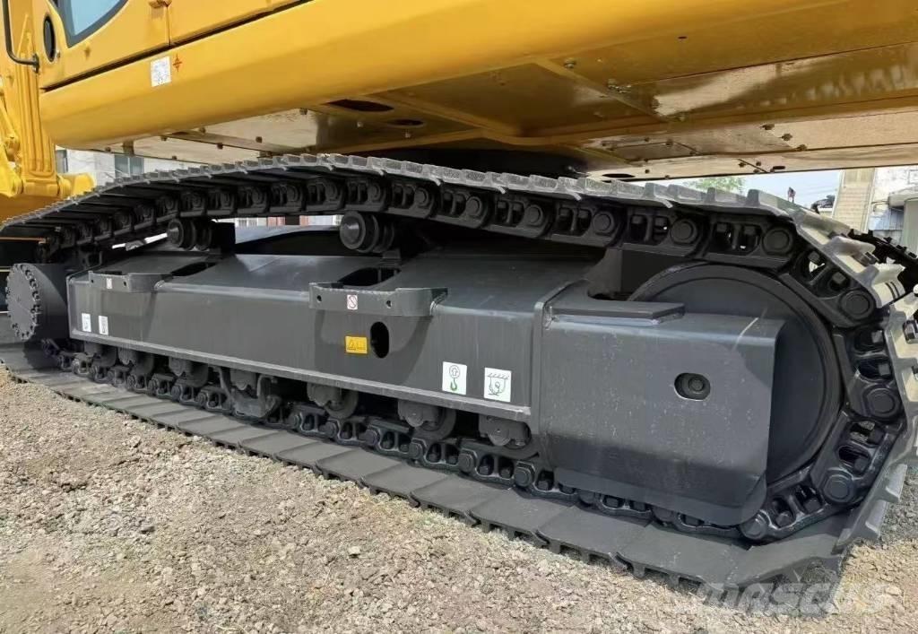 Komatsu PC 200-8 Escavadeiras de esteiras