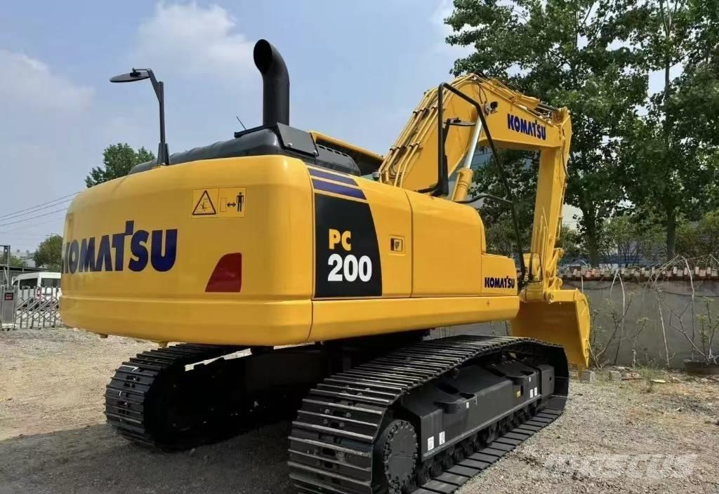 Komatsu PC 200-8 Escavadeiras de esteiras