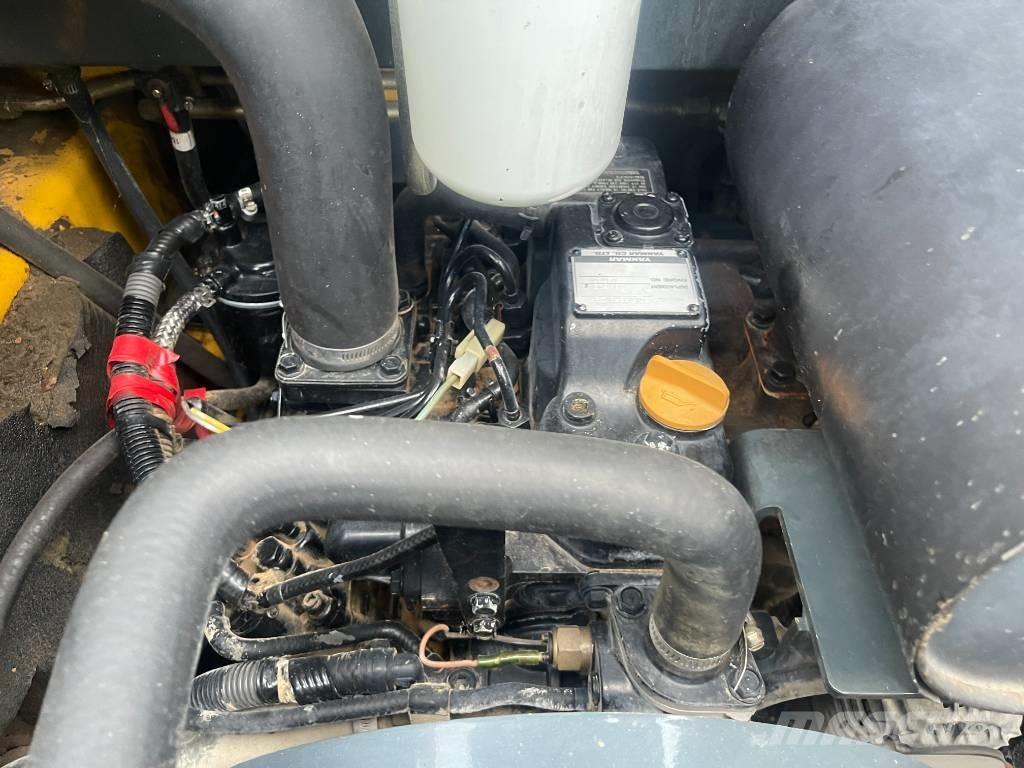 Gehl 3840 E     2015 Minicarregadeiras