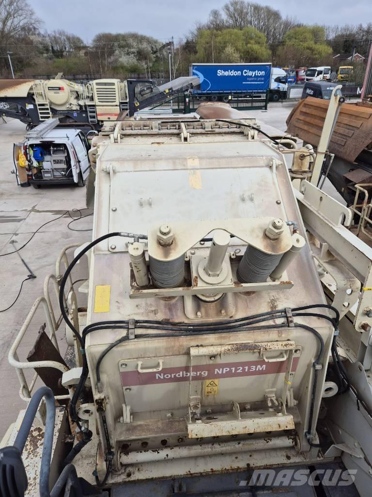 Metso LT 1213 Britadeiras