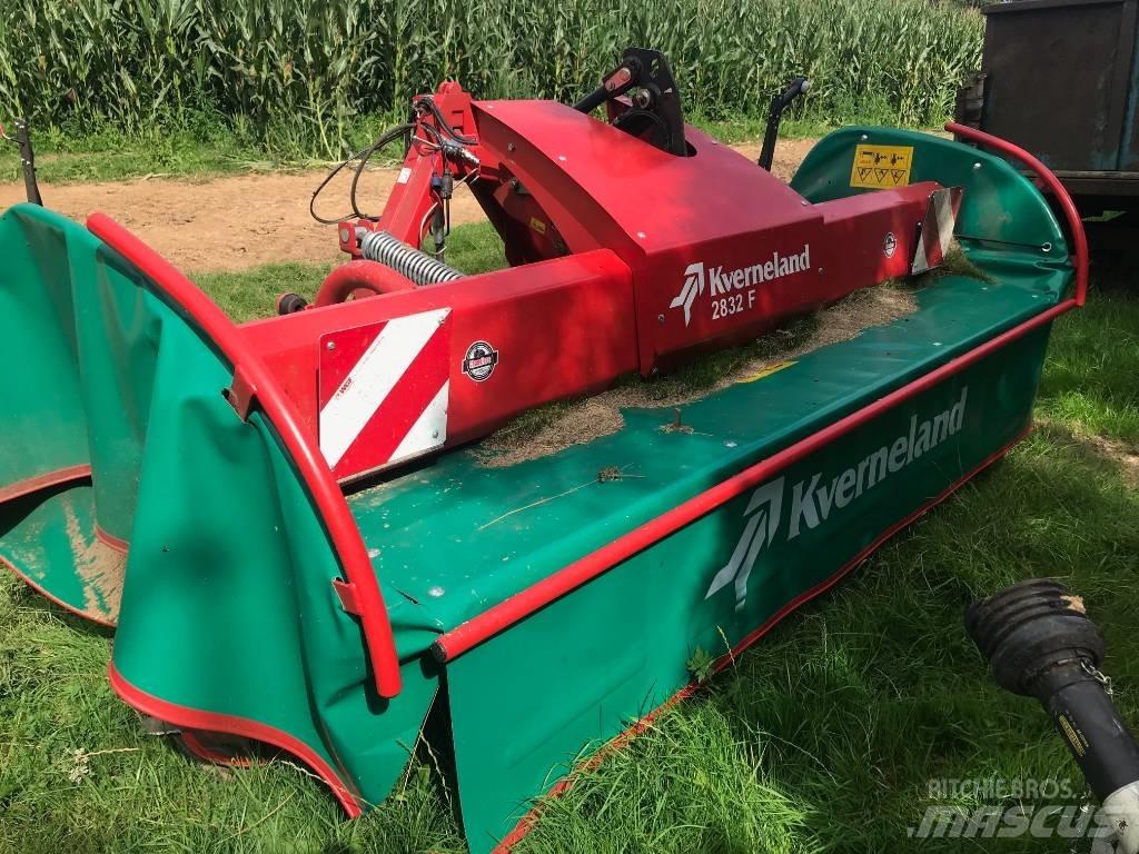 Kverneland 2832F Gadanheiras