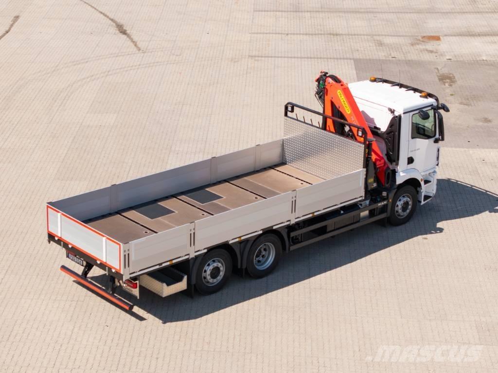 MAN TGM 26.320 6x2-4 Camiões grua