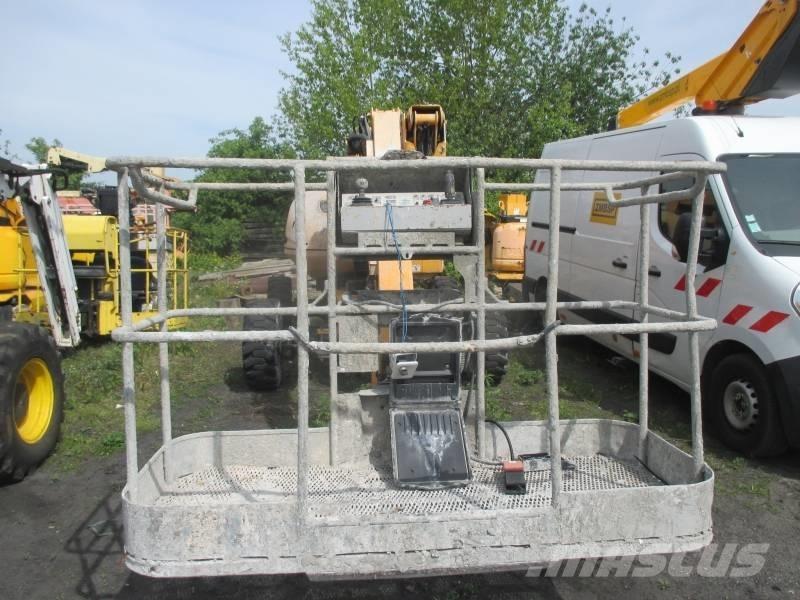 Manitou 160 ATJ Elevadores braços articulados