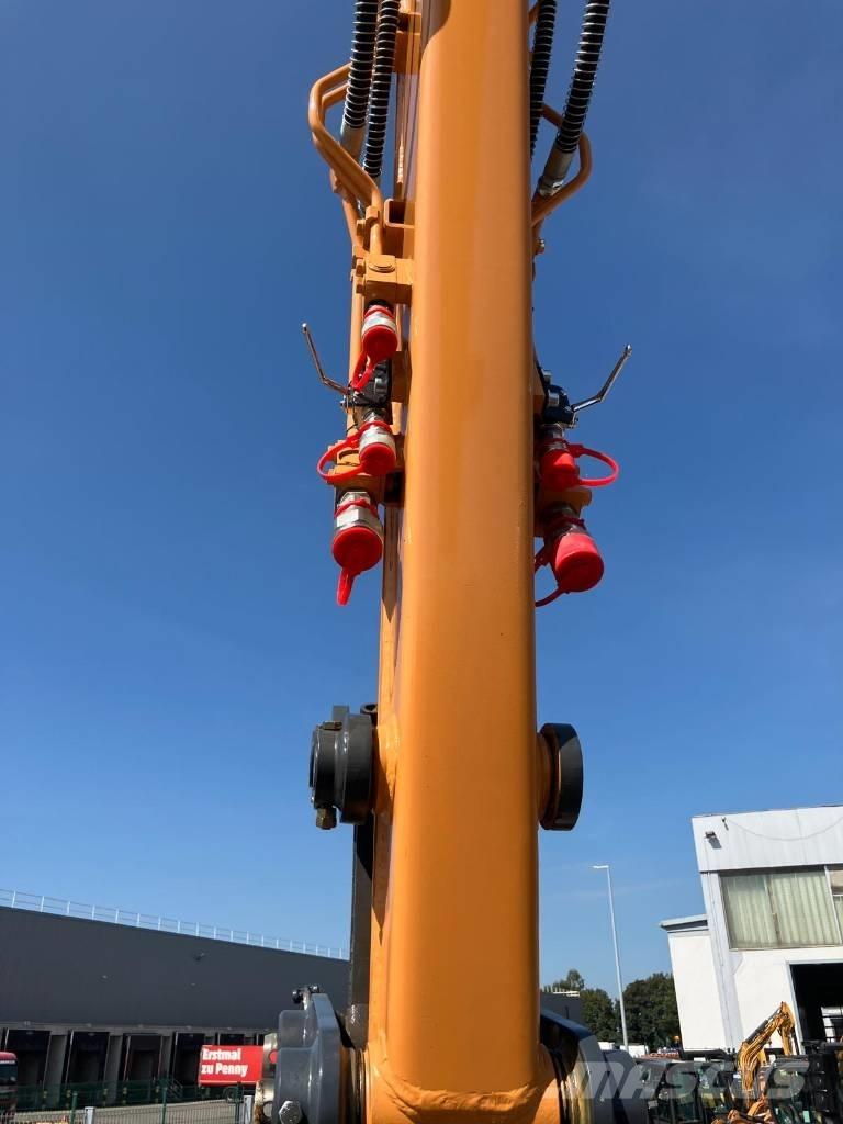 CASE CX 85 D SR Escavadoras Midi 7t - 12t