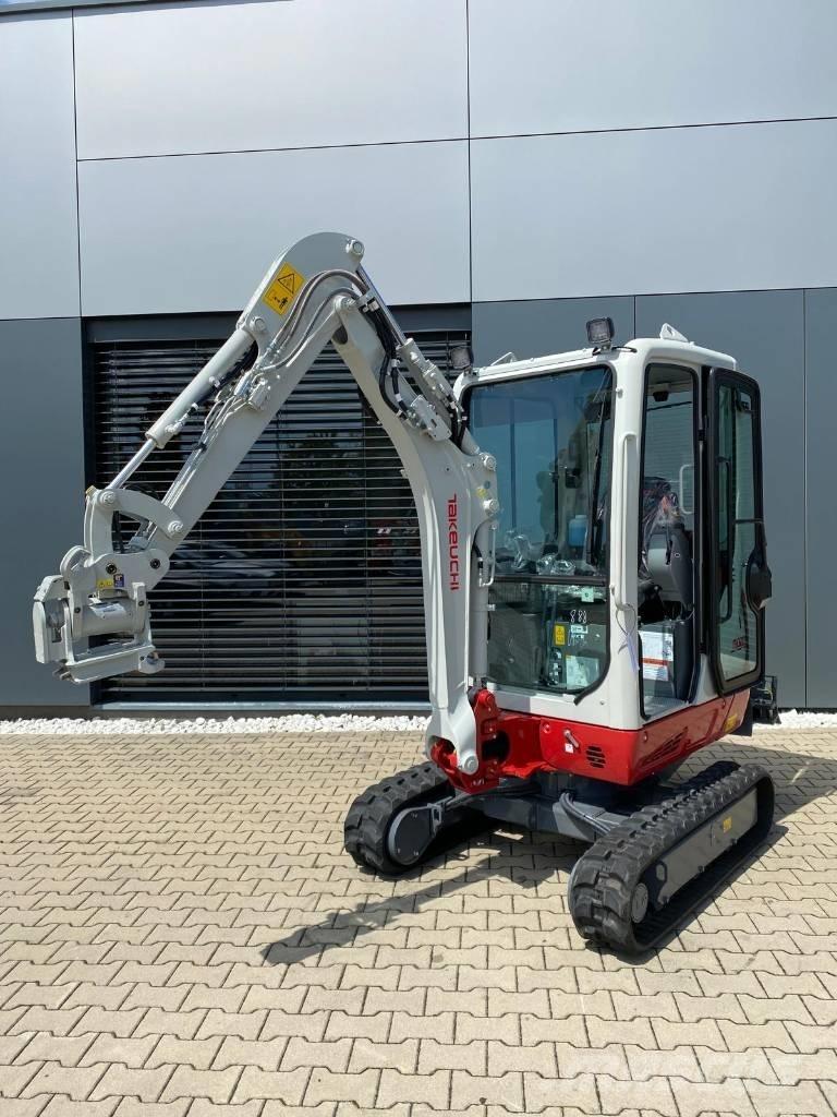 Takeuchi TB 320 Miniescavadeiras
