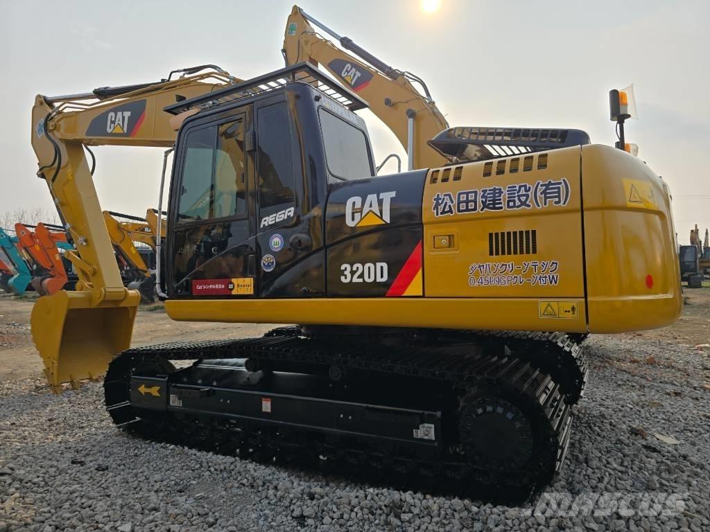 CAT 320D Escavadeiras de esteiras