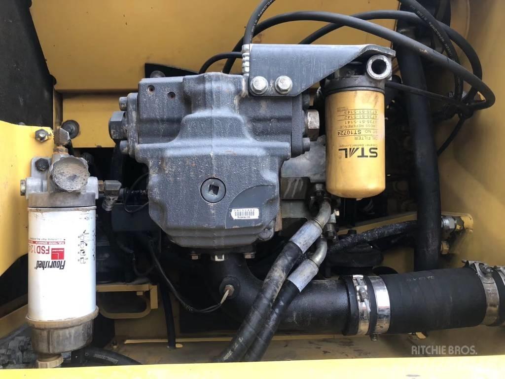 Komatsu pc220-8 Escavadeiras de esteiras