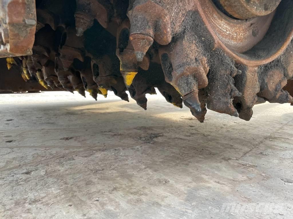 Wirtgen W 210 Moinhos de asfalto a frio