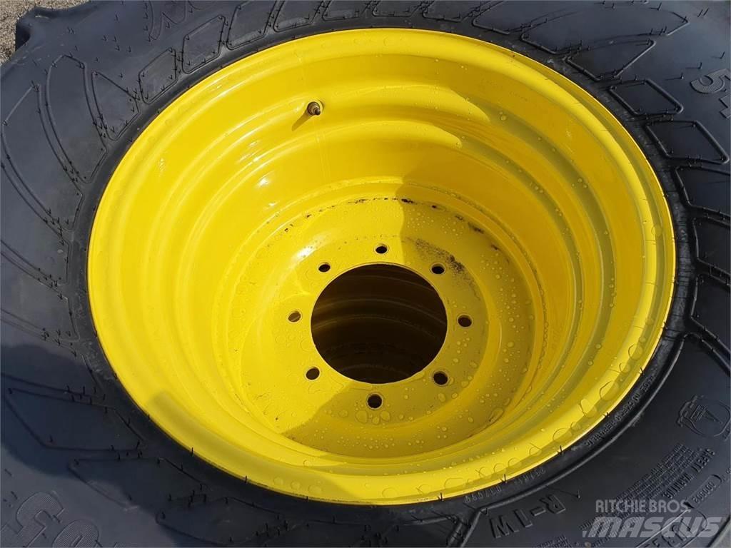 Mitas 540/65R24 x2 Pneus Agrícolas
