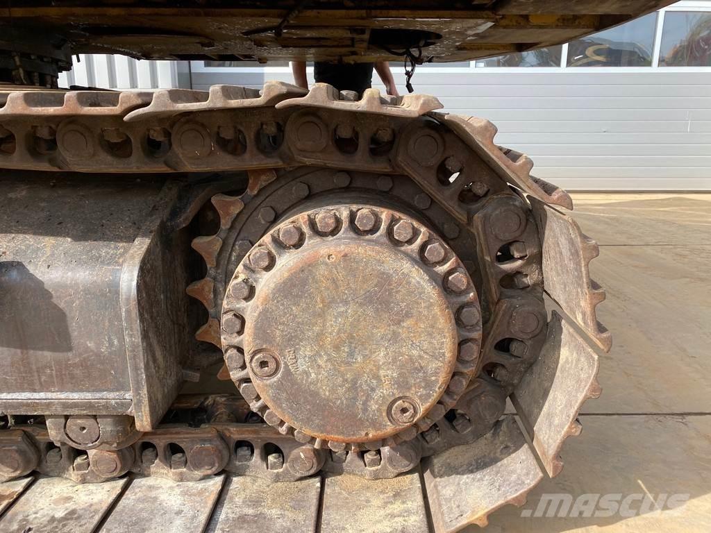 CAT 320B Escavadeiras de esteiras