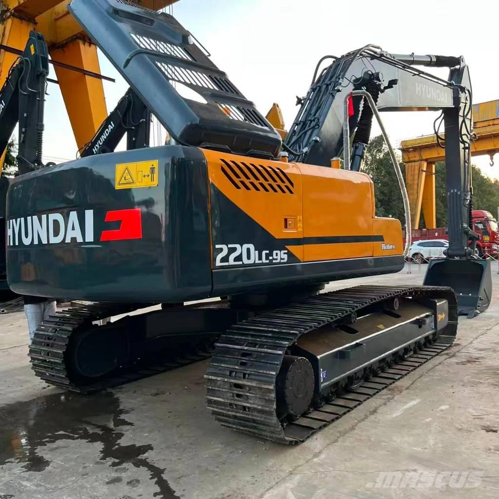 Hyundai 220LC-9S Miniescavadeiras