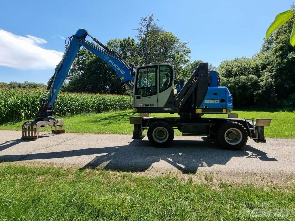 Fuchs MHL 250 Manipuladores de lixo / indústia