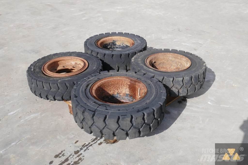 Trelleborg 7.50-15 Pneus