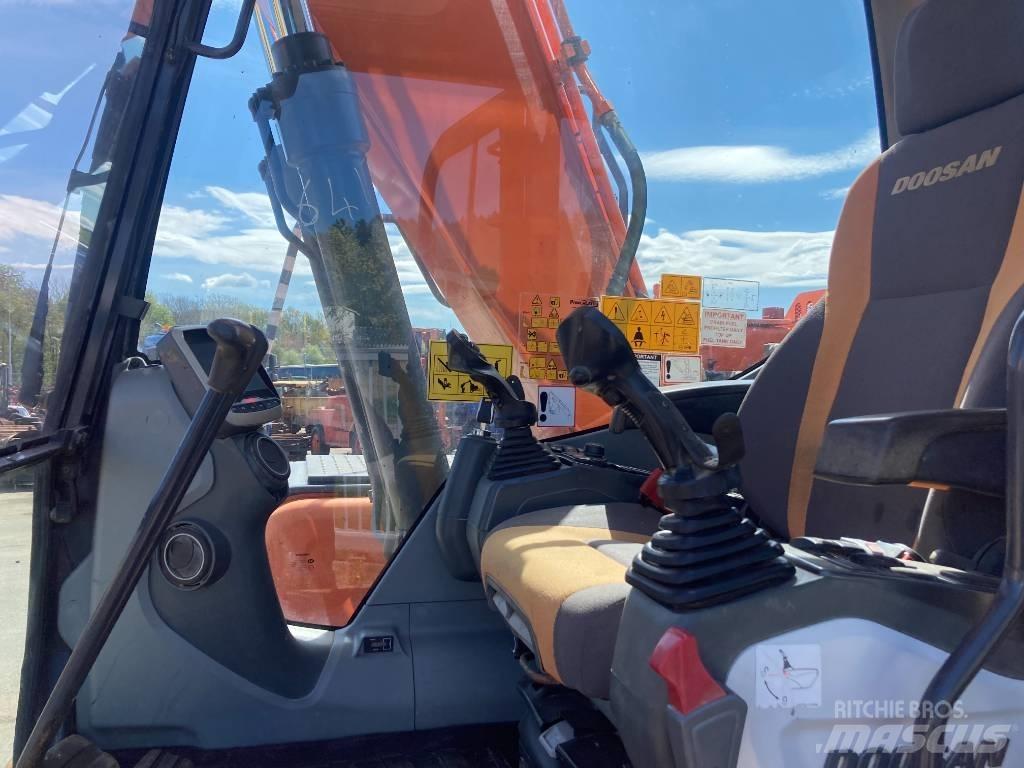 Doosan DX 140 LC-3 Escavadeiras de esteiras