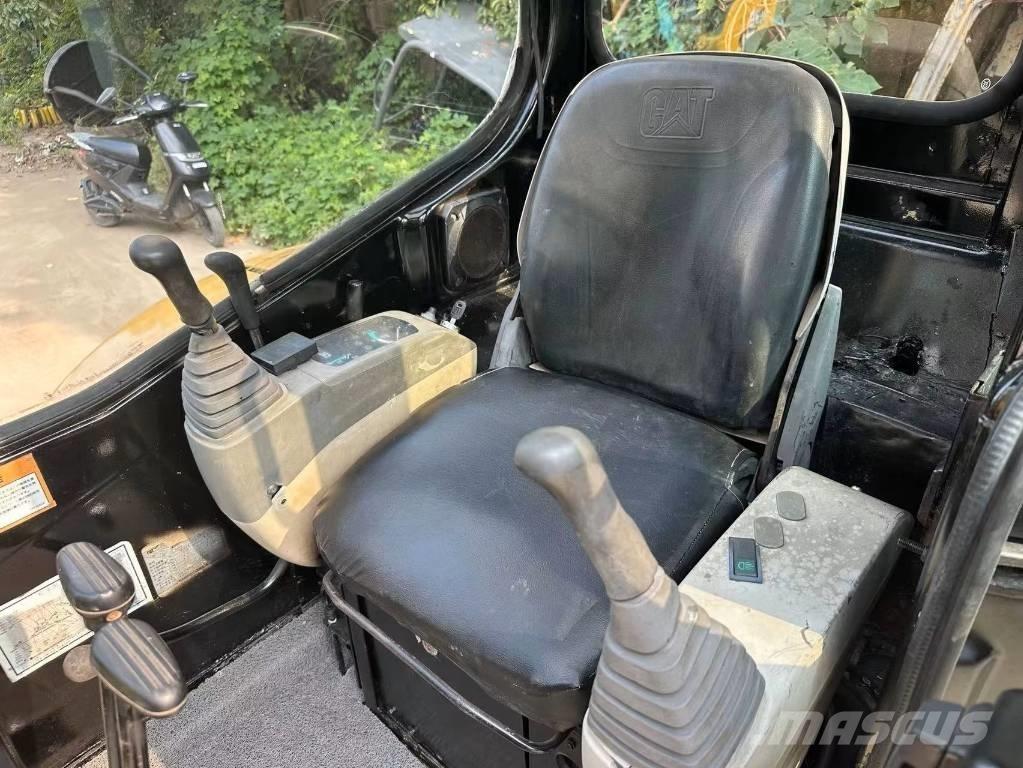 CAT 303 CR Miniescavadeiras