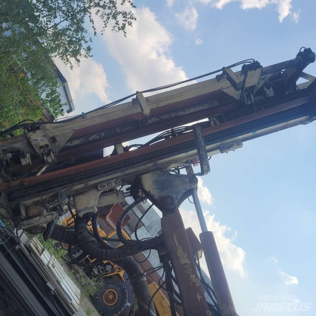 Atlas Copco CM 780 D Perfuradoras de superfície