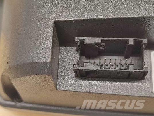 CLAAS LEXION display Acessórios de ceifeiras debulhadoras