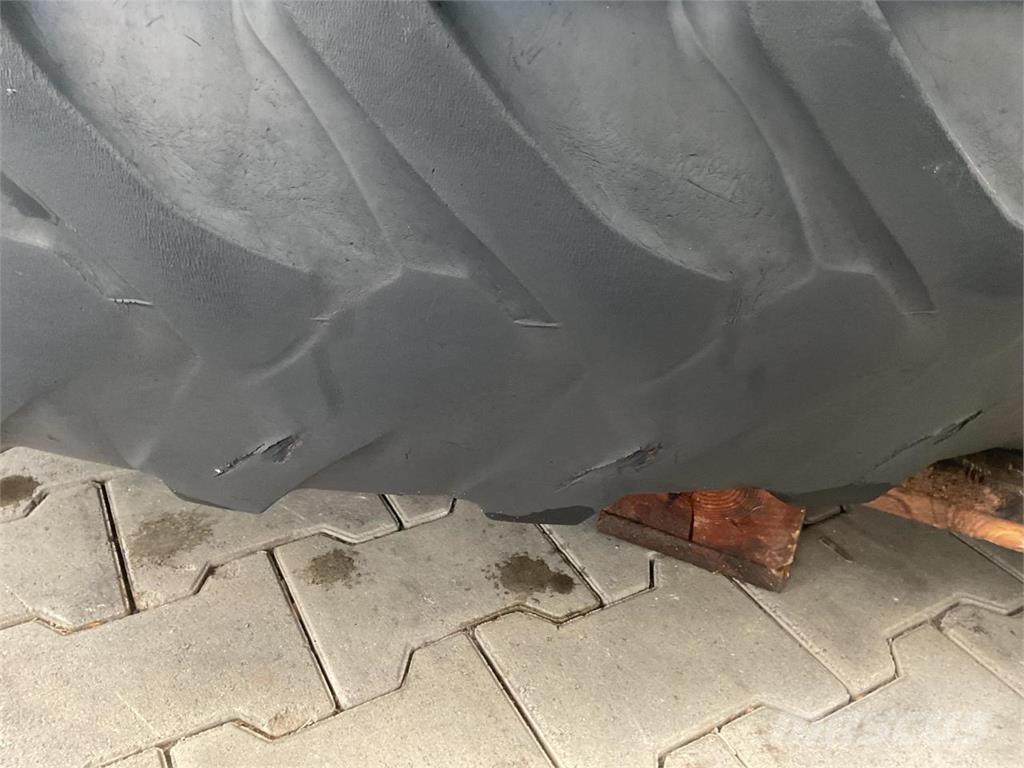 Alliance 12.4R52 Pneus Agrícolas