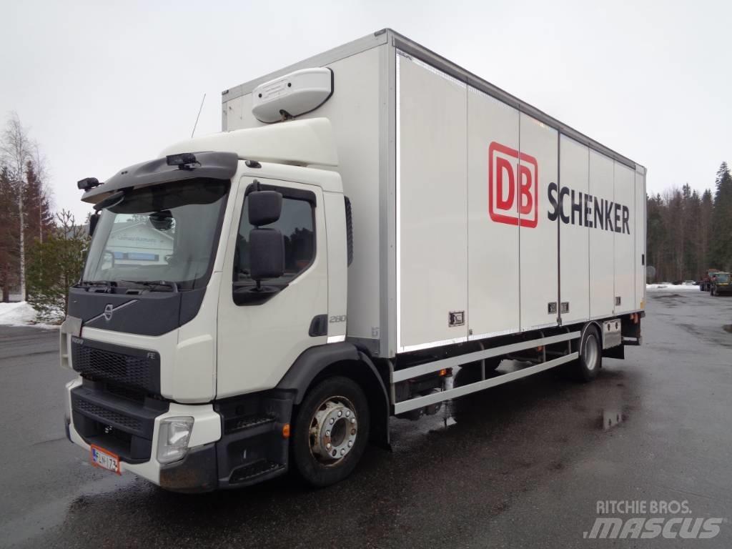 Volvo FE 280 Caminhões de caixa fechada