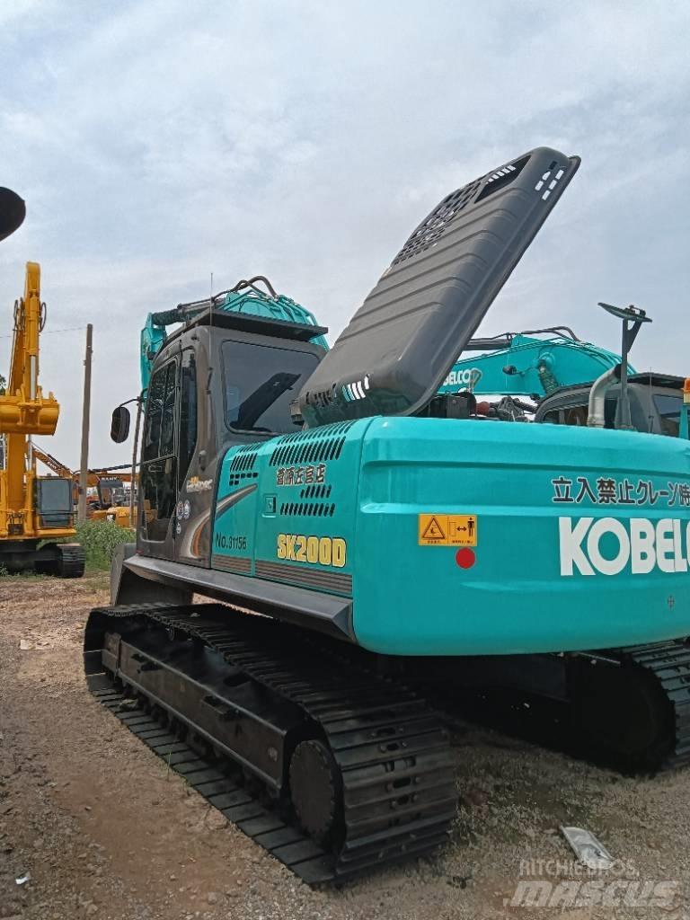 Kobelco SK 200D Escavadoras Midi 7t - 12t