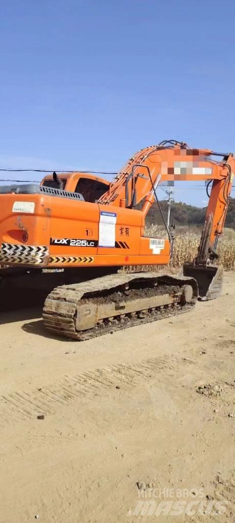 Doosan DX 225LC Escavadeiras de esteiras