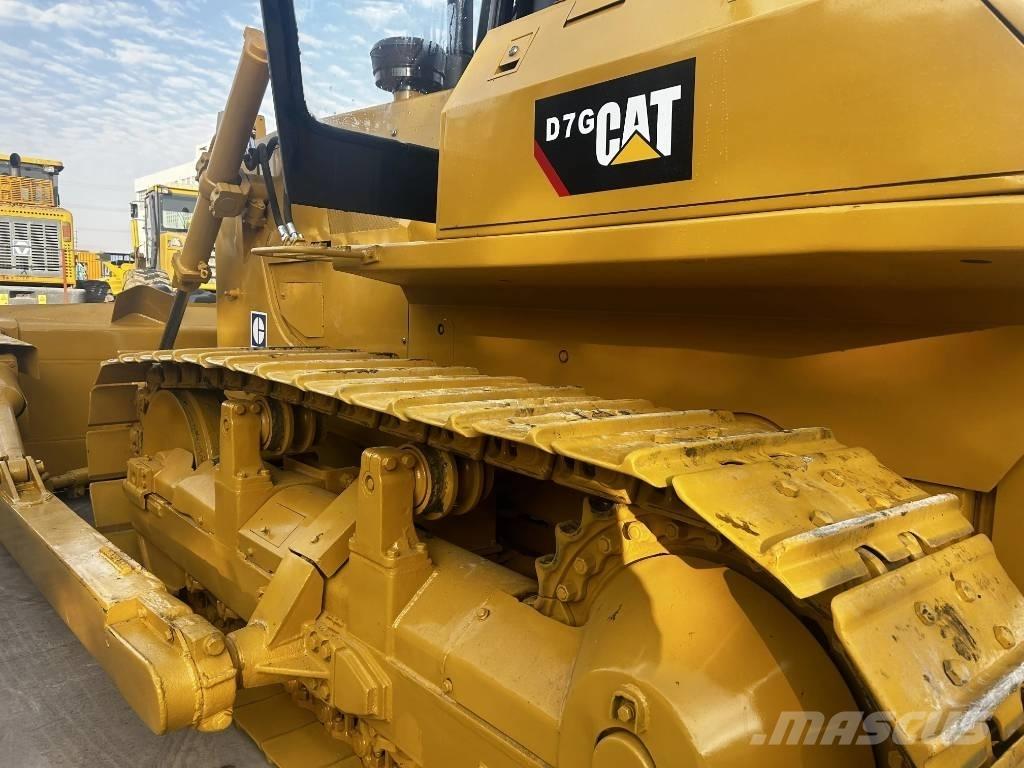 CAT D7G Dozers - Tratores rastos