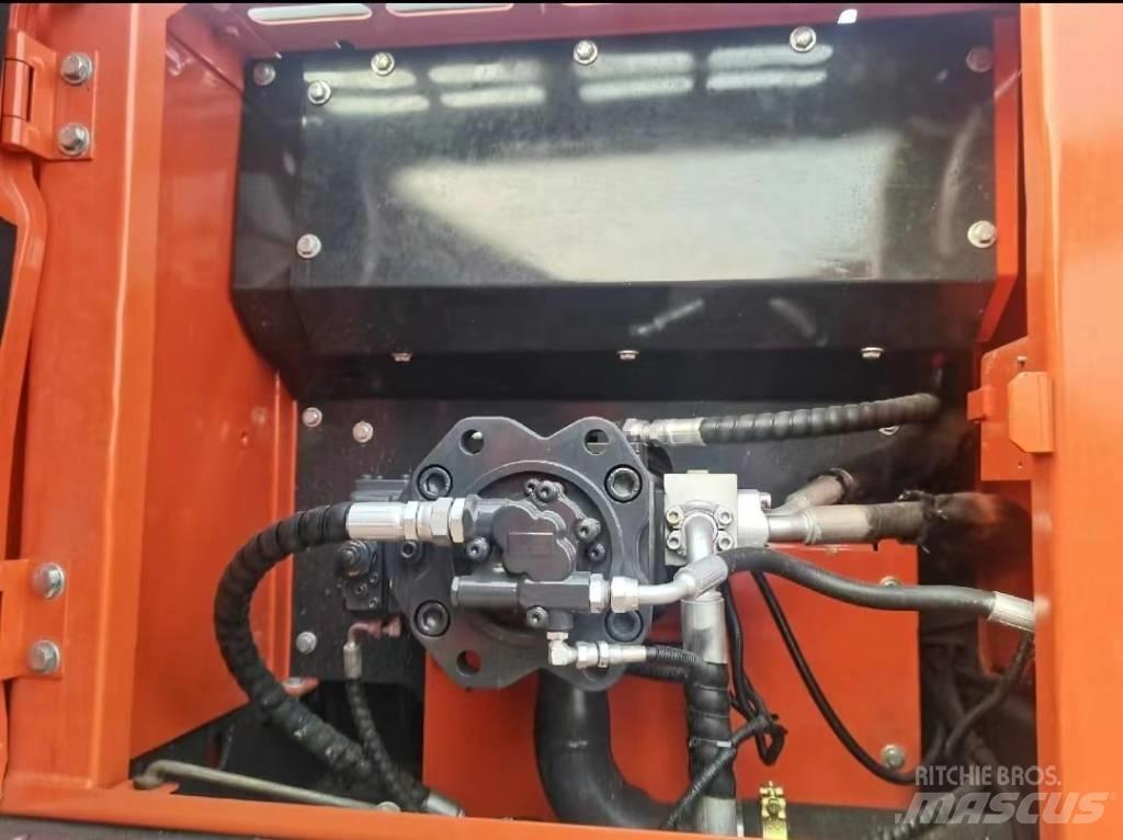 Doosan DX225 Escavadeiras de esteiras