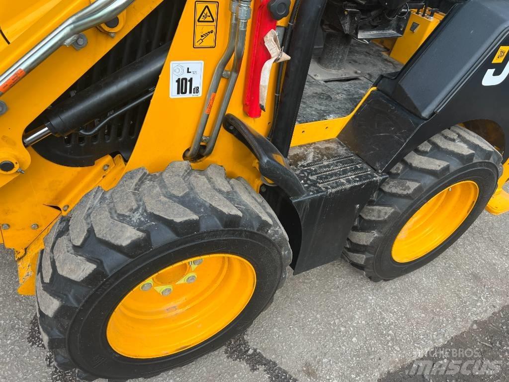JCB 1 CX Retroescavadeiras