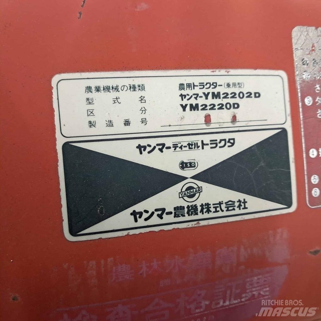Yanmar YM 2220D Tratores Agrícolas usados
