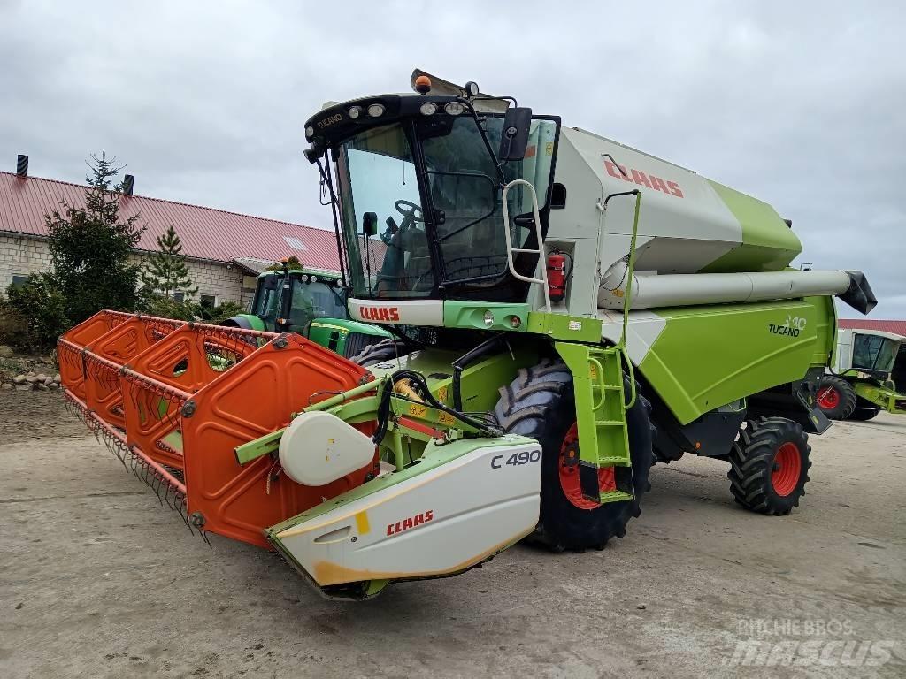 CLAAS Tucano 340 Ceifeiras debulhadoras