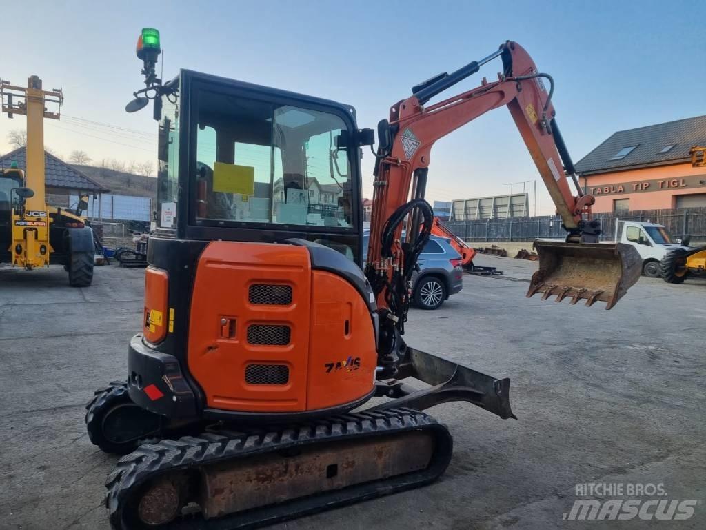 Hitachi Zaxis 33 Miniescavadeiras