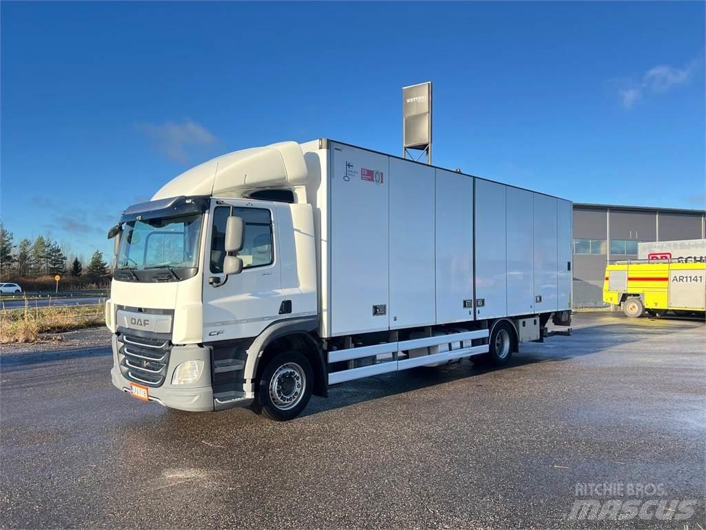 DAF CF 300 FA 4X2 Caminhões de caixa fechada