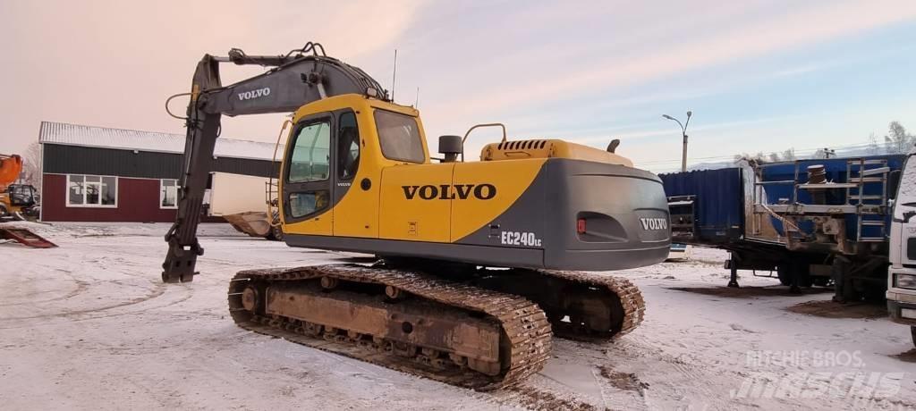Volvo EC 240 C L Escavadeiras de esteiras