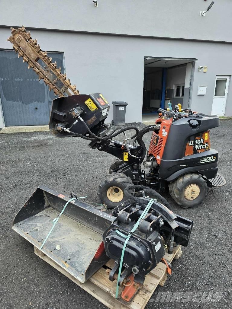 Ditch Witch R300 Abre-valas