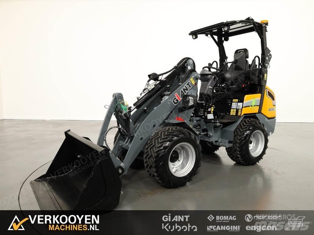 GiANT G2200E Carregadeiras de rodas